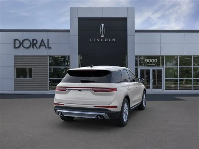 2024 Lincoln Corsair Premiere photo 8