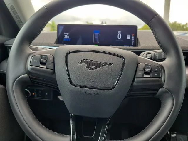 2024 Ford Mustang Mach-E Premium photo 22
