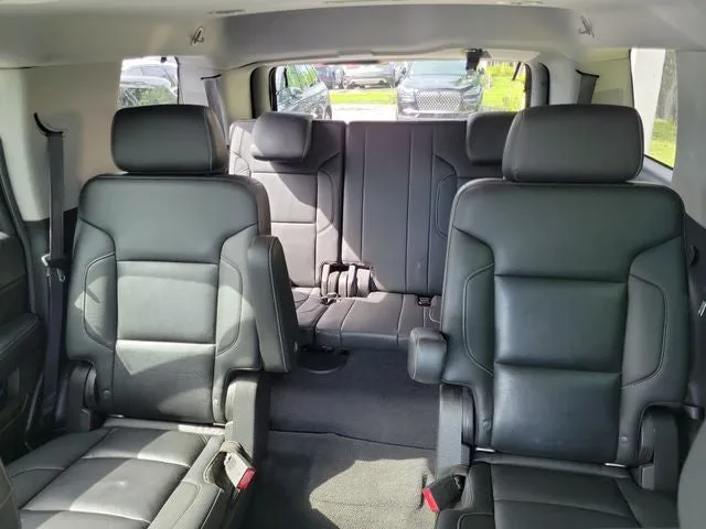 2019 Chevrolet Tahoe LT photo 13