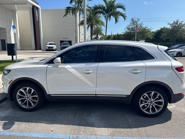 2019 Lincoln MKC Select photo 3