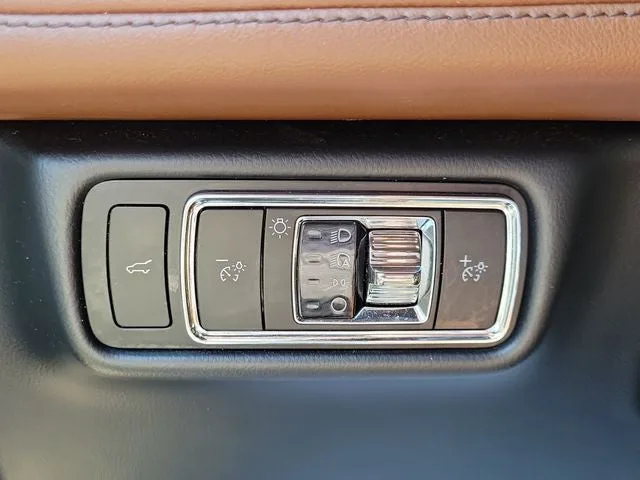 2023 Lincoln Aviator Reserve Premium photo 13