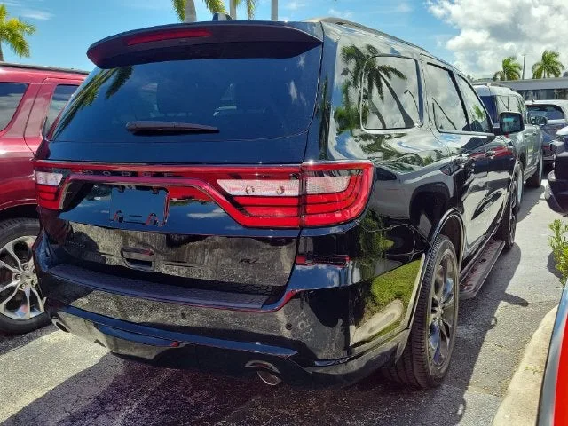 2023 Dodge Durango R/T Premium photo 4