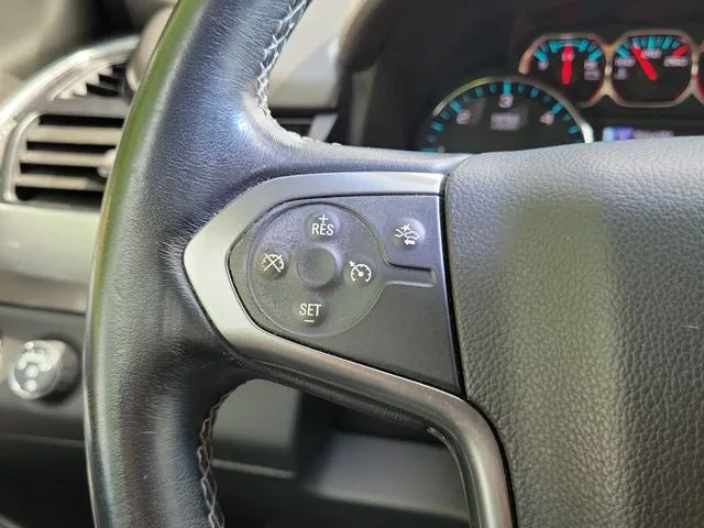 2019 Chevrolet Tahoe LT photo 23