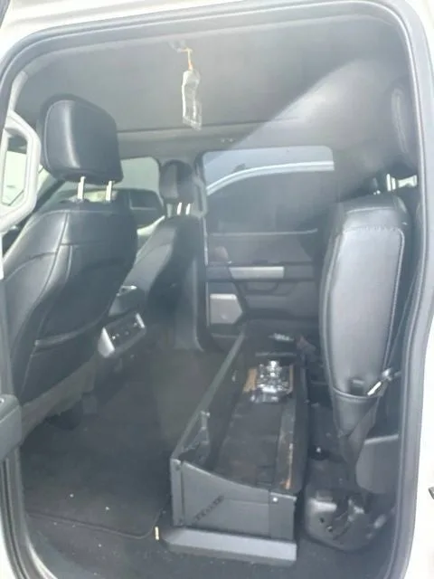 2023 Ford F-250SD Lariat photo 11
