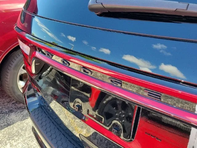 2023 Dodge Durango R/T Premium photo 5