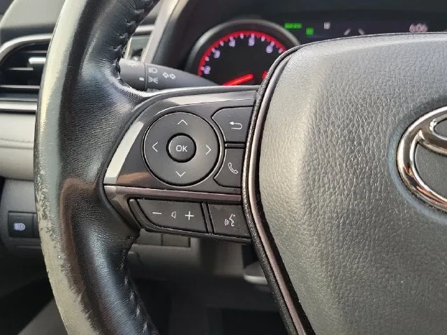 2022 Toyota Camry XSE photo 19