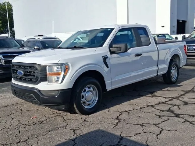 2022 Ford F-150 XL photo 2