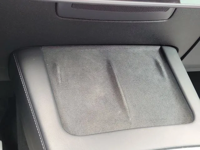 2022 Tesla Model Y Performance photo 30