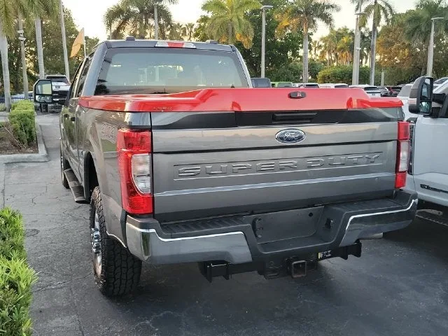 2022 Ford F-350SD XL photo 4