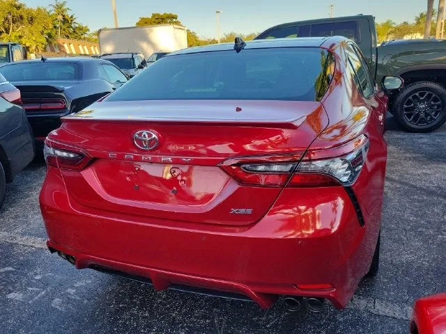 2024 Toyota Camry XSE V6 photo 3