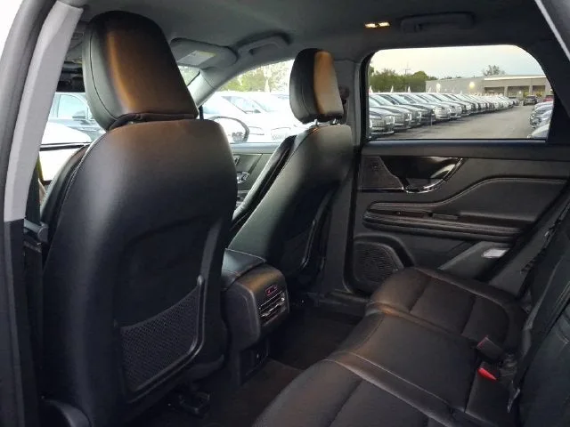 2022 Lincoln Corsair Standard photo 5