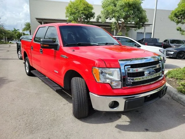 2014 Ford F-150 XLT photo 2
