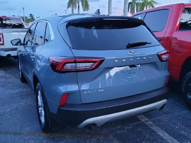 2023 Ford Escape Active photo 4