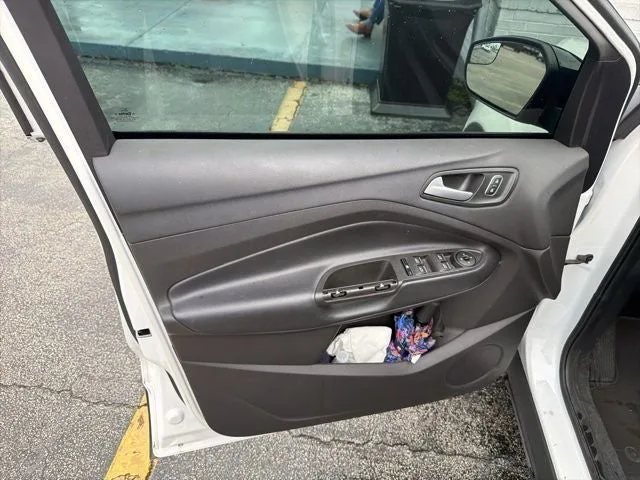 2019 Ford Escape SE photo 10
