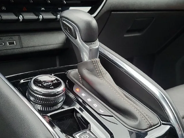 2023 GMC Canyon AT4 photo 29
