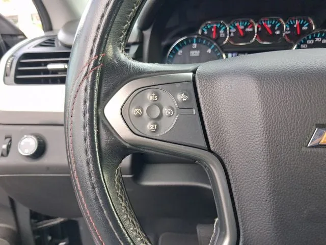 2019 Chevrolet Tahoe LT photo 17
