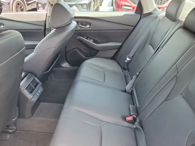 2024 Honda Accord Hybrid Touring photo 12