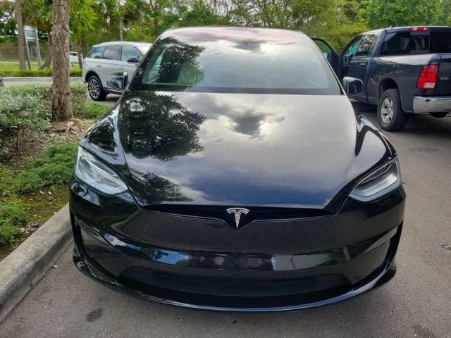 2022 Tesla Model X Plaid photo 2