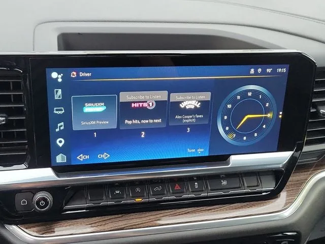 2025 Chevrolet Silverado 1500 RST photo 24