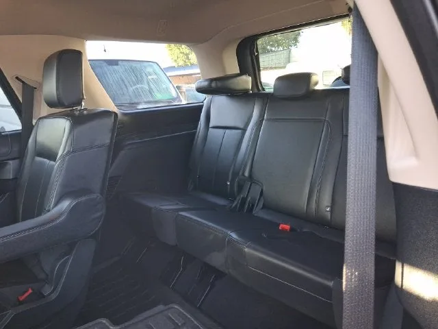 2024 Ford Expedition XLT photo 5