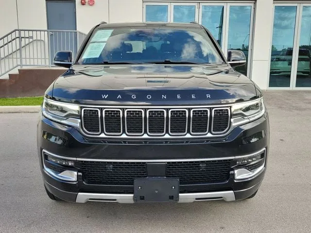 2022 Jeep Wagoneer Series II photo 2