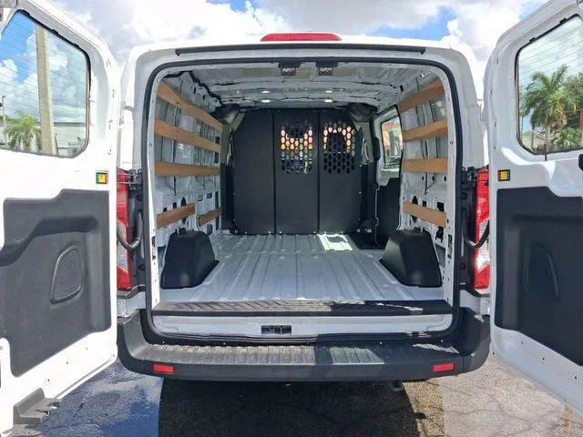 2025 Ford Transit-250 Base photo 5