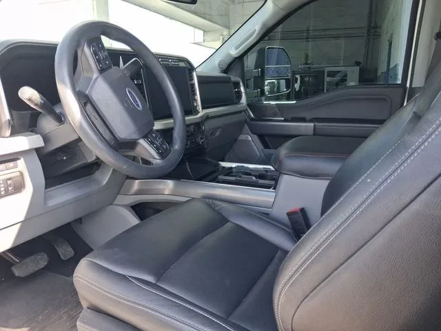 2024 Ford F-250SD XLT photo 4