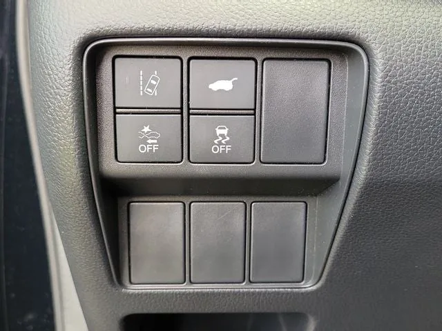 2017 Honda CR-V Touring photo 12