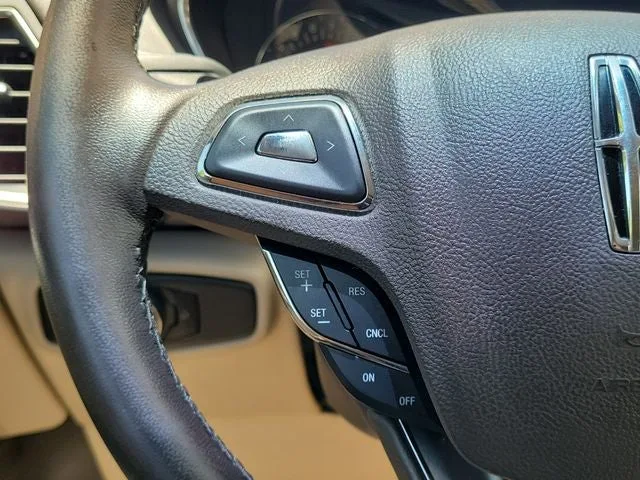 2018 Lincoln MKX Premiere photo 15