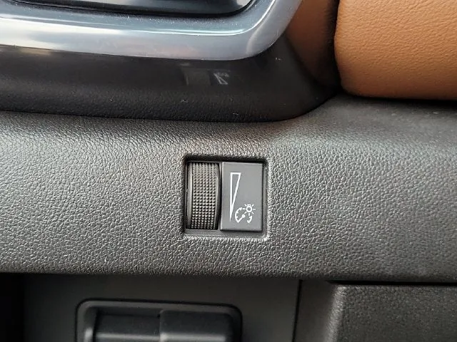 2023 GMC Canyon AT4 photo 14