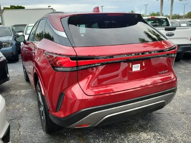 2024 Lexus RX 350 Premium photo 4