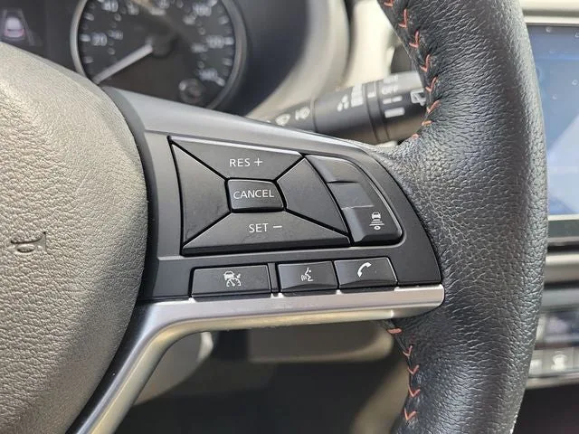 2021 Nissan Kicks SR photo 20