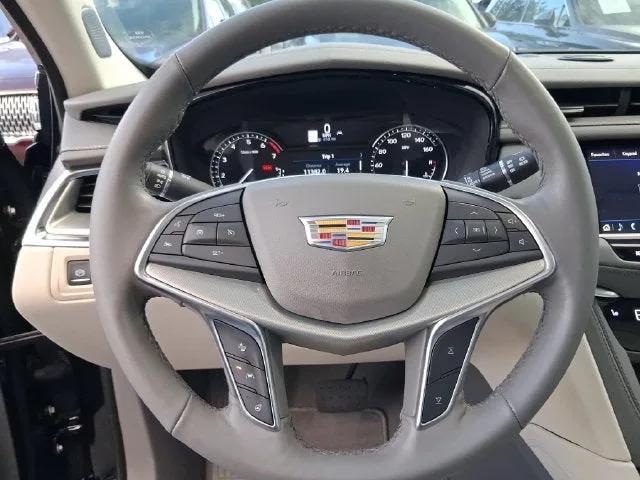 2024 Cadillac XT5 Premium Luxury photo 14