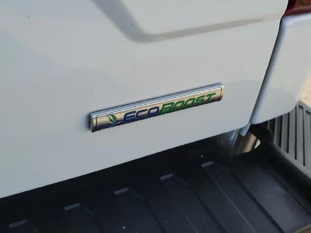 2019 Ford F-150 XLT photo 5