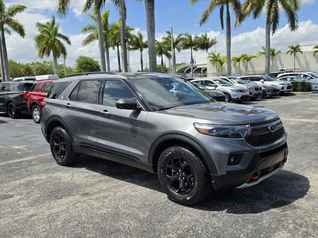 2023 Ford Explorer Timberline photo 2