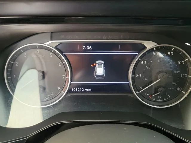 2022 Nissan Pathfinder SL photo 15