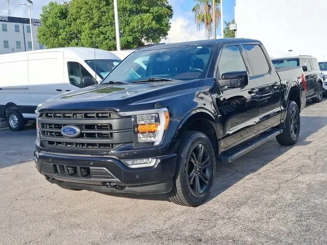2022 Ford F-150 Lariat photo 2