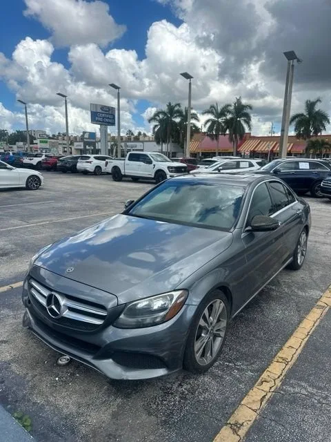 2018 Mercedes-Benz C-Class C 300 photo 3