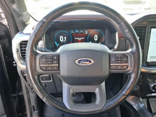 2022 Ford F-150 Lariat photo 16