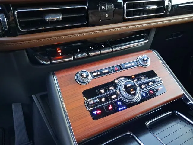 2024 Lincoln Aviator Reserve Premium photo 21
