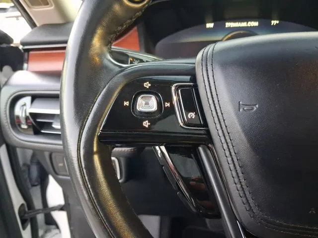 2021 Lincoln Aviator Reserve Premium photo 18