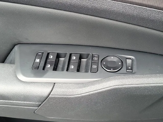 2026 Kia Sportage EX photo 16