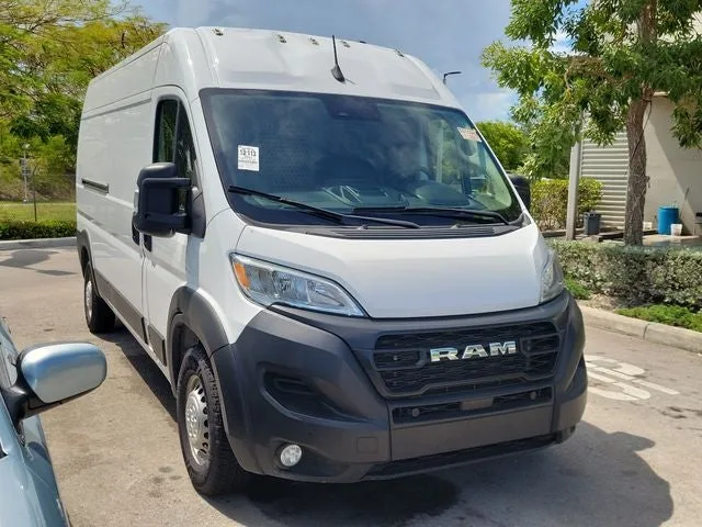 2024 RAM ProMaster 2500 High Roof photo 2