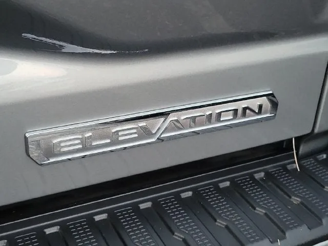 2026 GMC Sierra 1500 Elevation photo 5