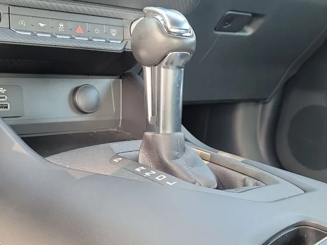 2024 Ford Mustang EcoBoost photo 25