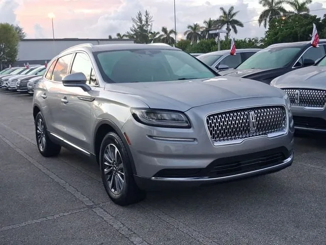 2023 Lincoln Nautilus Standard photo 22