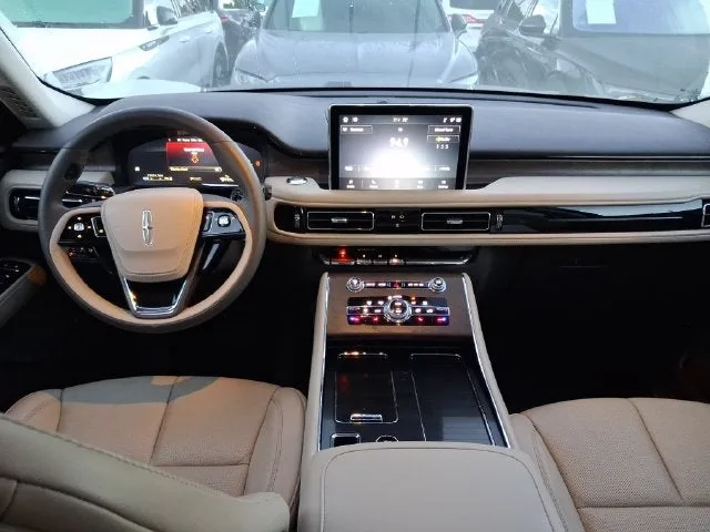 2024 Lincoln Aviator Reserve Premium photo 7