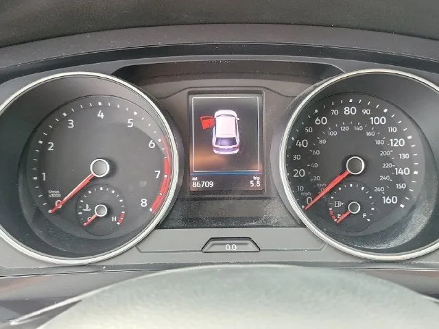 2020 Volkswagen Tiguan 2.0T SE photo 16