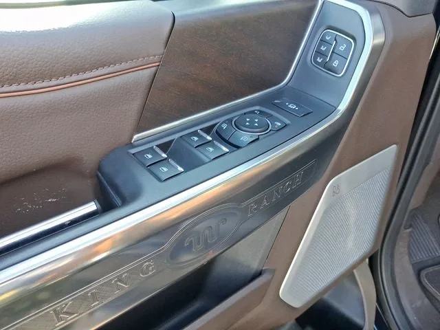 2023 Ford F-450SD King Ranch DRW photo 15