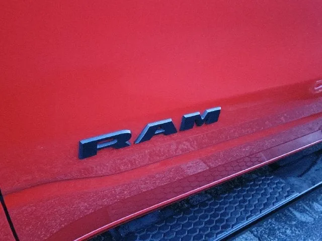 2025 RAM 1500 Tradesman photo 8